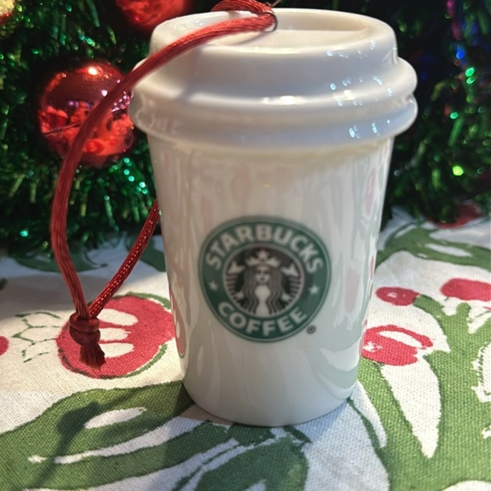 Starbucks, coffee cup Christmas commemorative ornament
